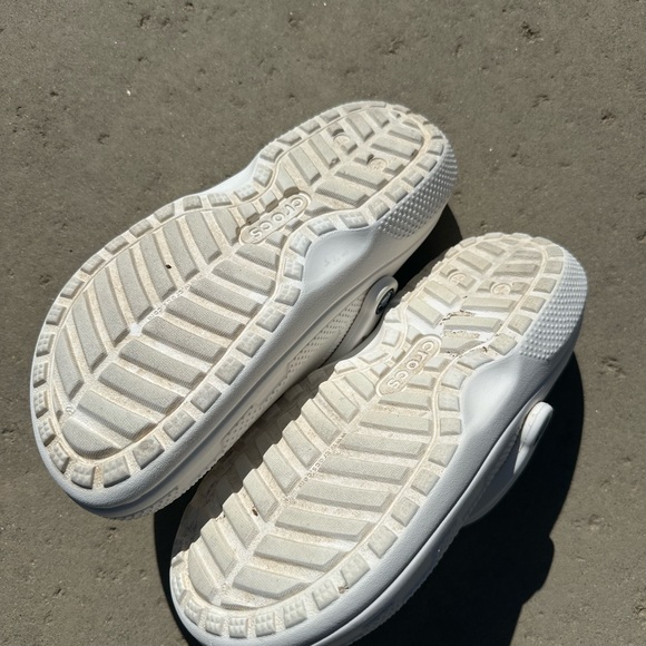 Crocs white with winter gray fuzzy insides M5/W7 - Picture 5 of 9